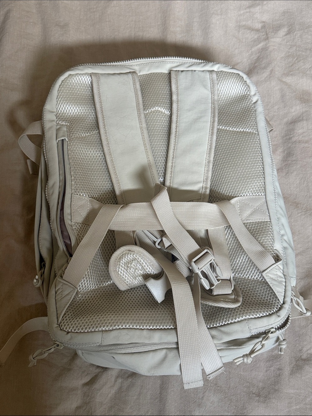 Bagsmart travel backpack - Picture 4 of 4